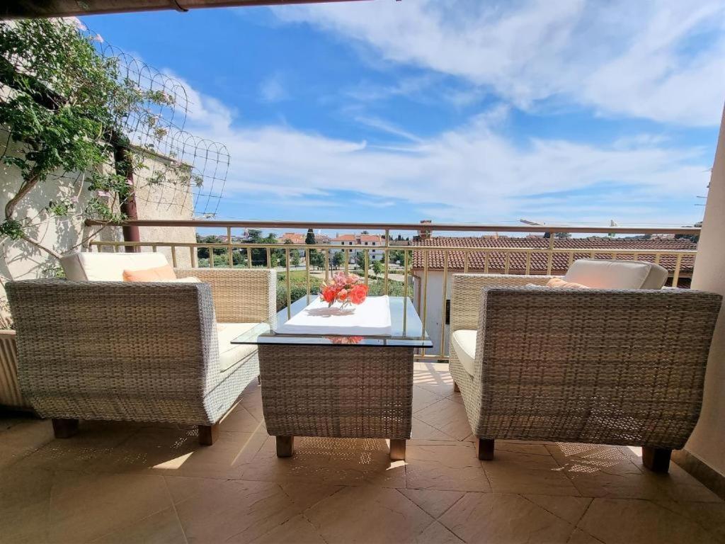 Apartments Ragusa Rovinj Bagian luar foto