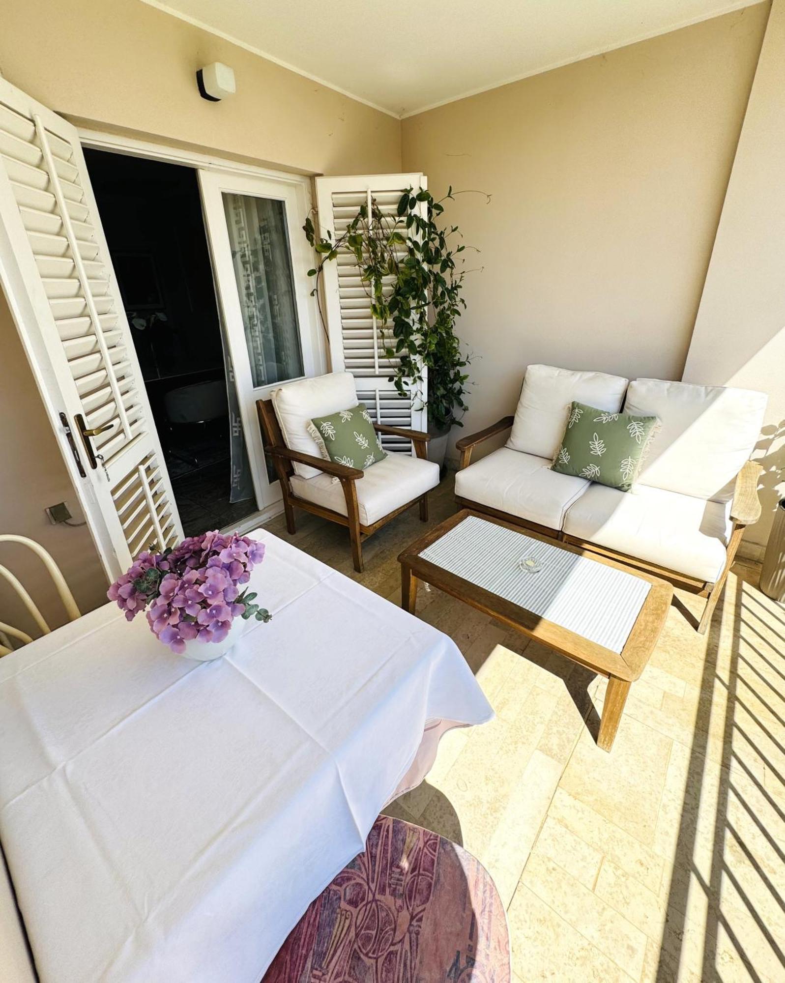 Apartments Ragusa Rovinj Bagian luar foto