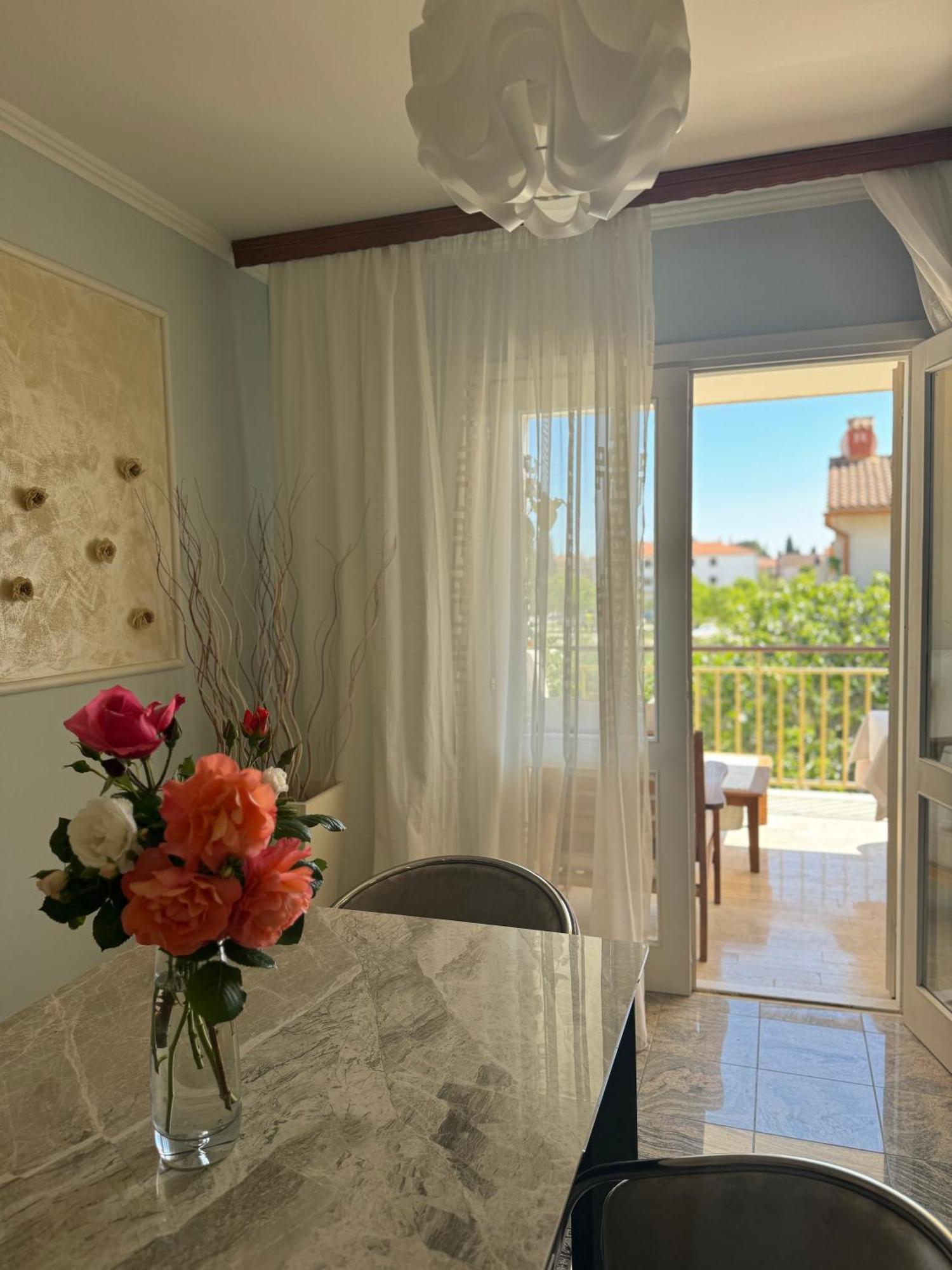 Apartments Ragusa Rovinj Bagian luar foto